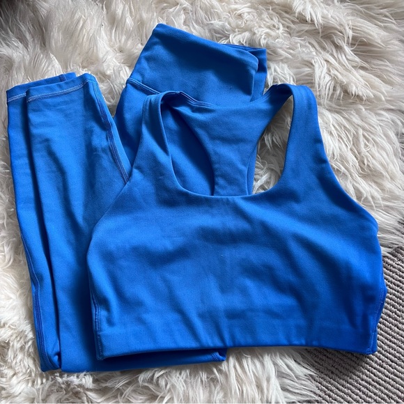 GapFit Blue Sports Bra XS - Picture 3 of 4